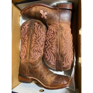 Tony Lama cowboy boots